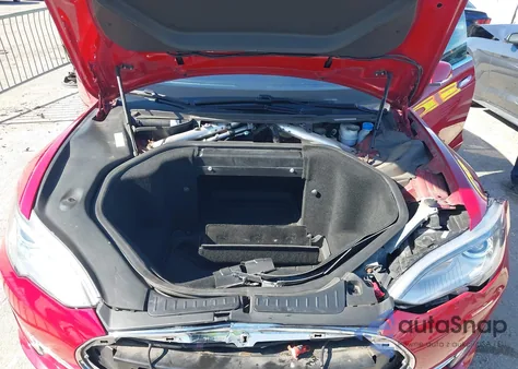 2014 Tesla Model S P85 из США, поврежденный, VIN 5YJSA1H16EFP51427